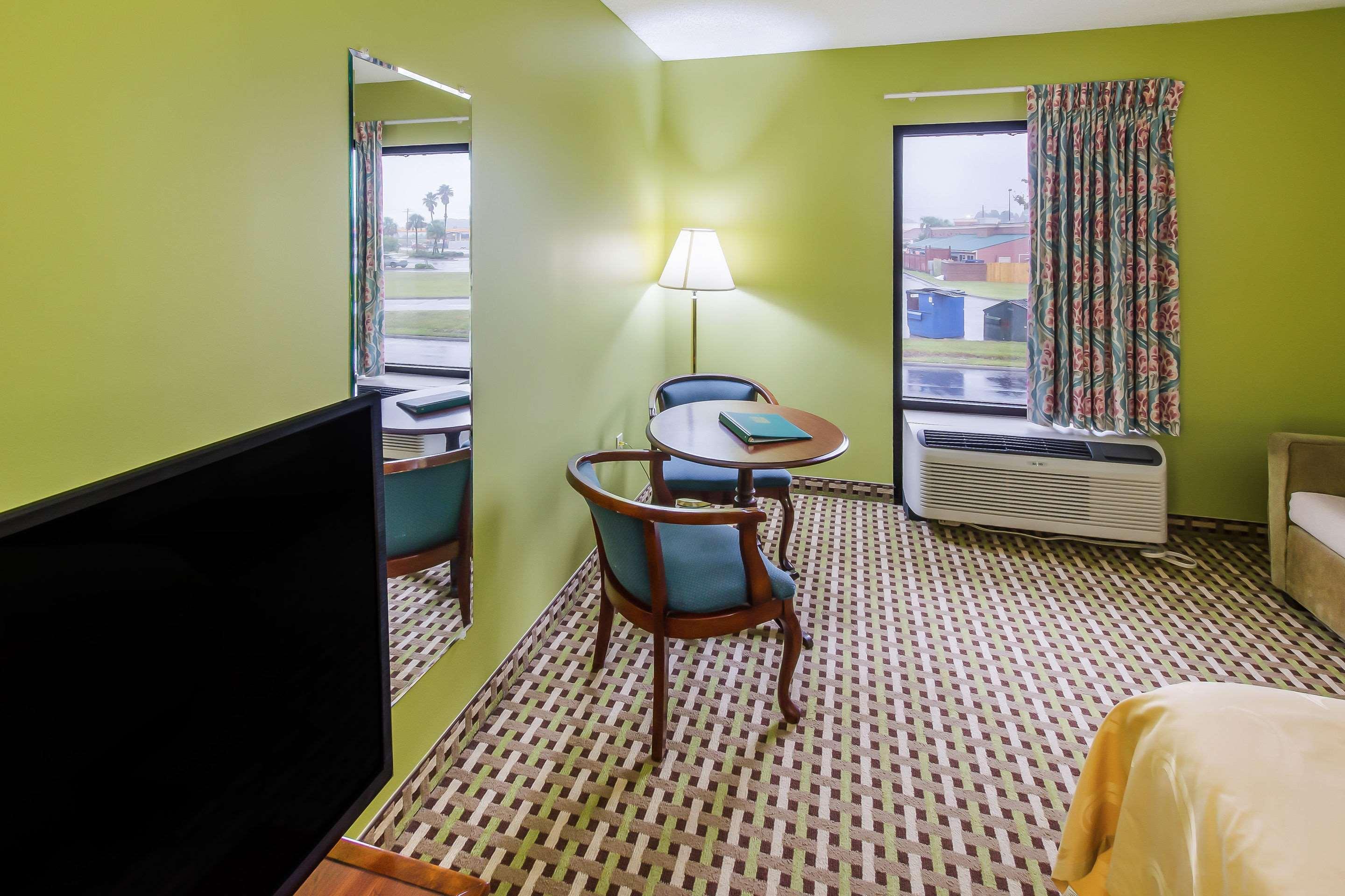 Quality Inn Brunswick Esterno foto