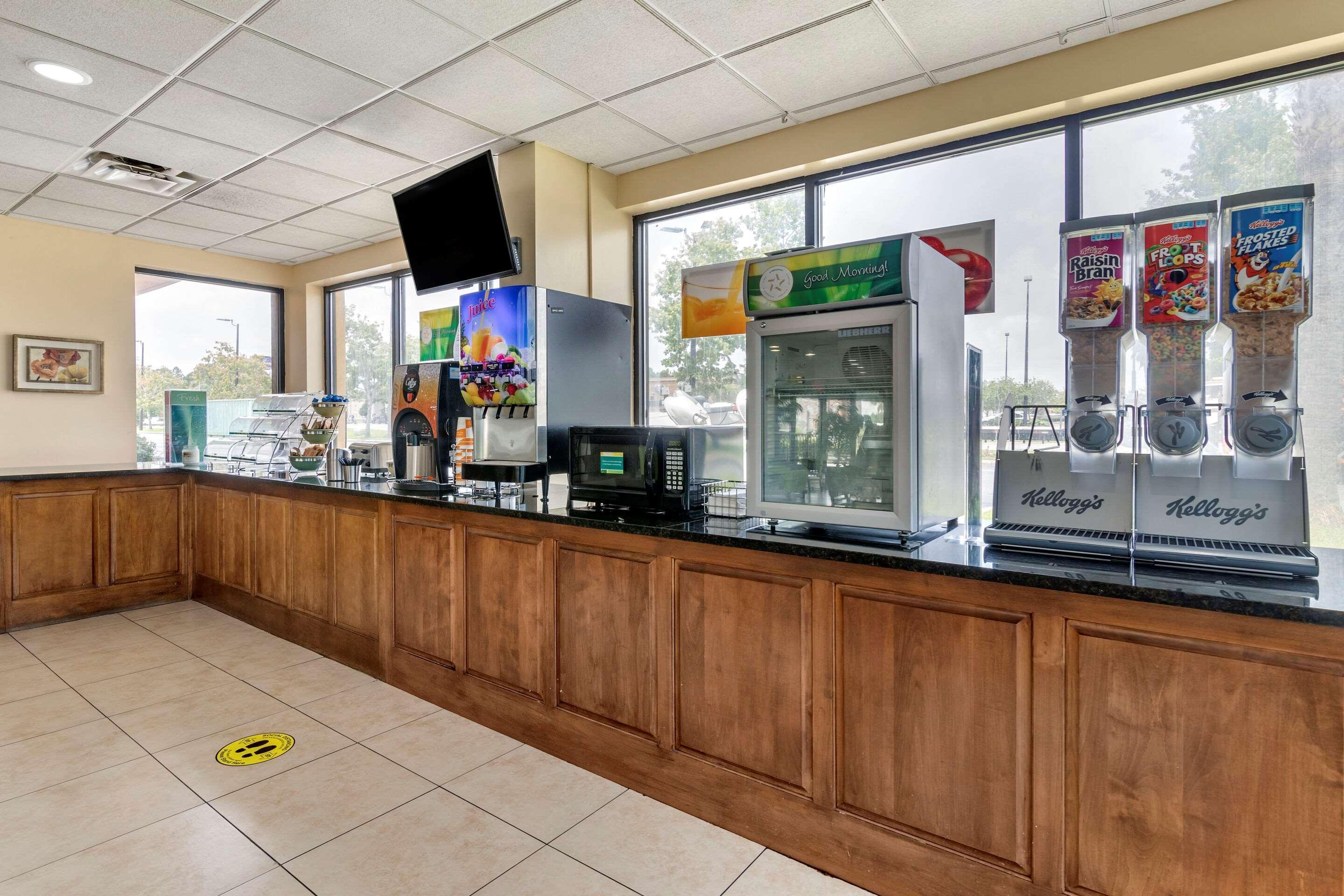 Quality Inn Brunswick Esterno foto